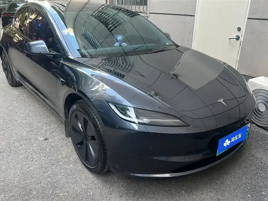 Tesla Model 3 2025 из CN, фото 8