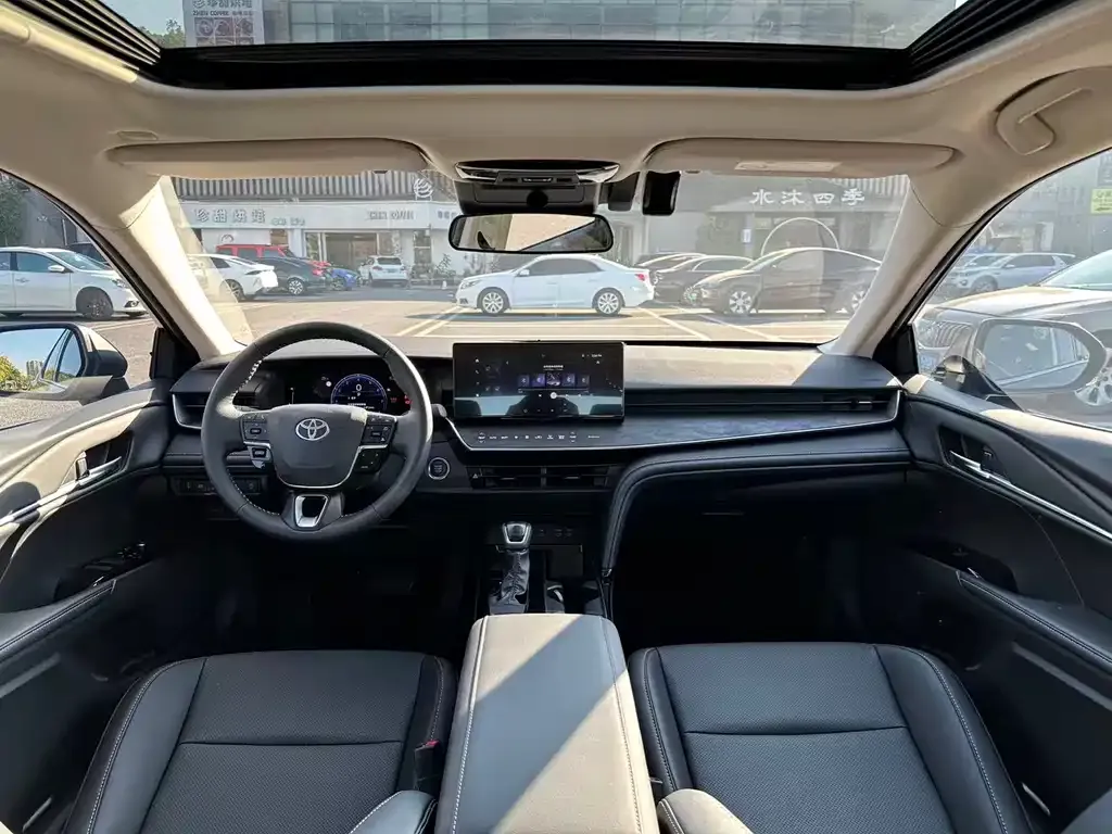 Toyota Camry 2025 из CN, фото 5
