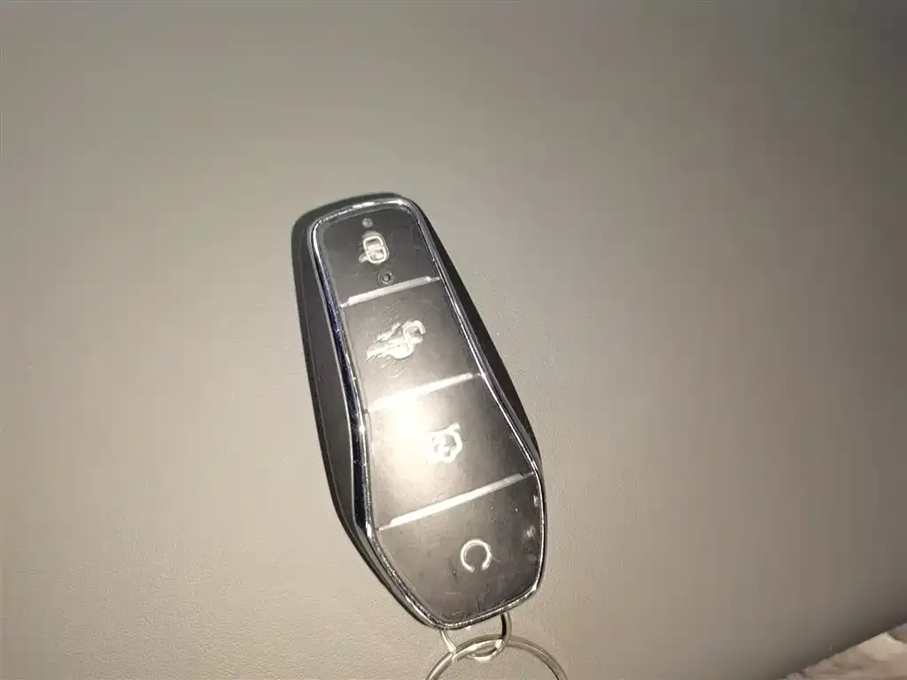 BYD Qin L 2025 из CN, фото 9