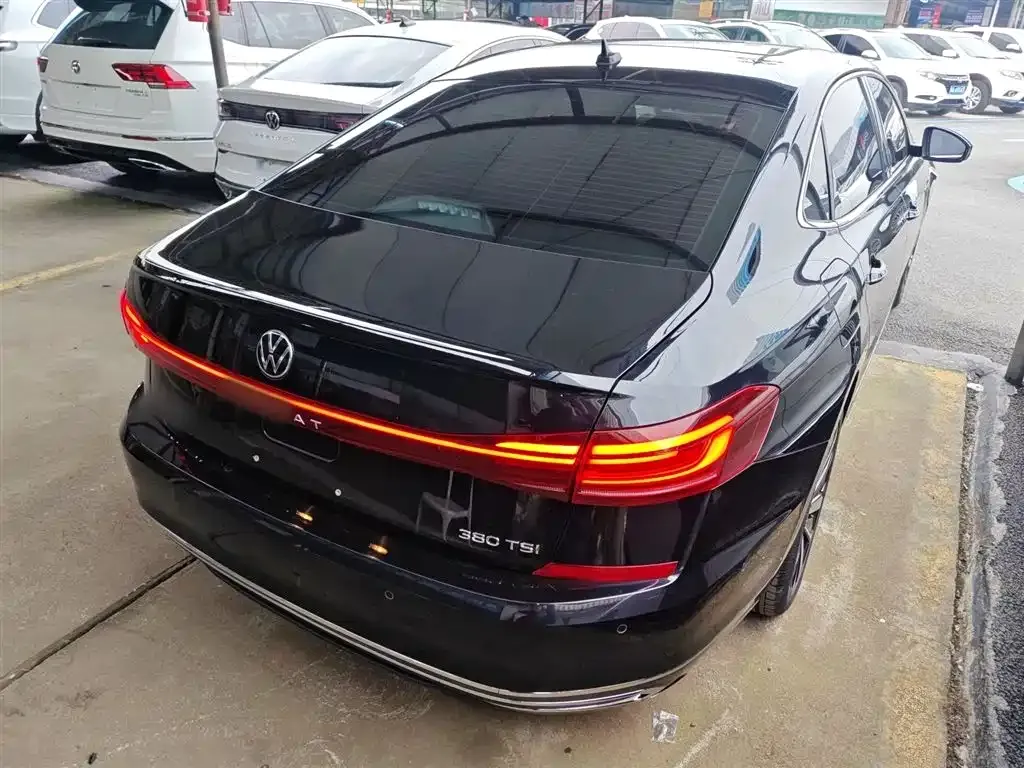 Volkswagen Passat 2024 из CN, фото 10