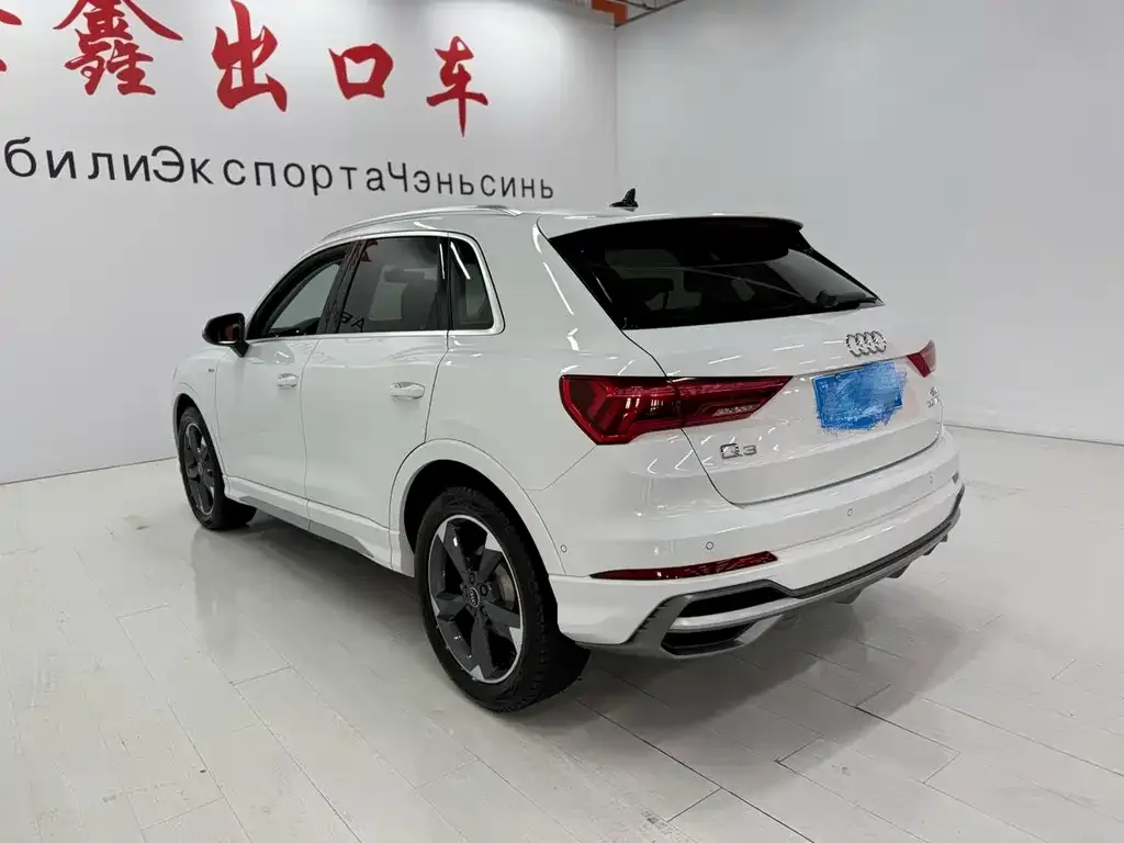 Audi Q3 2022 из CN, фото 10