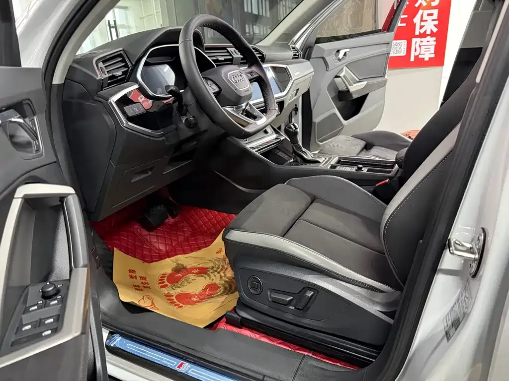 Audi Q3 2022 из CN, фото 8