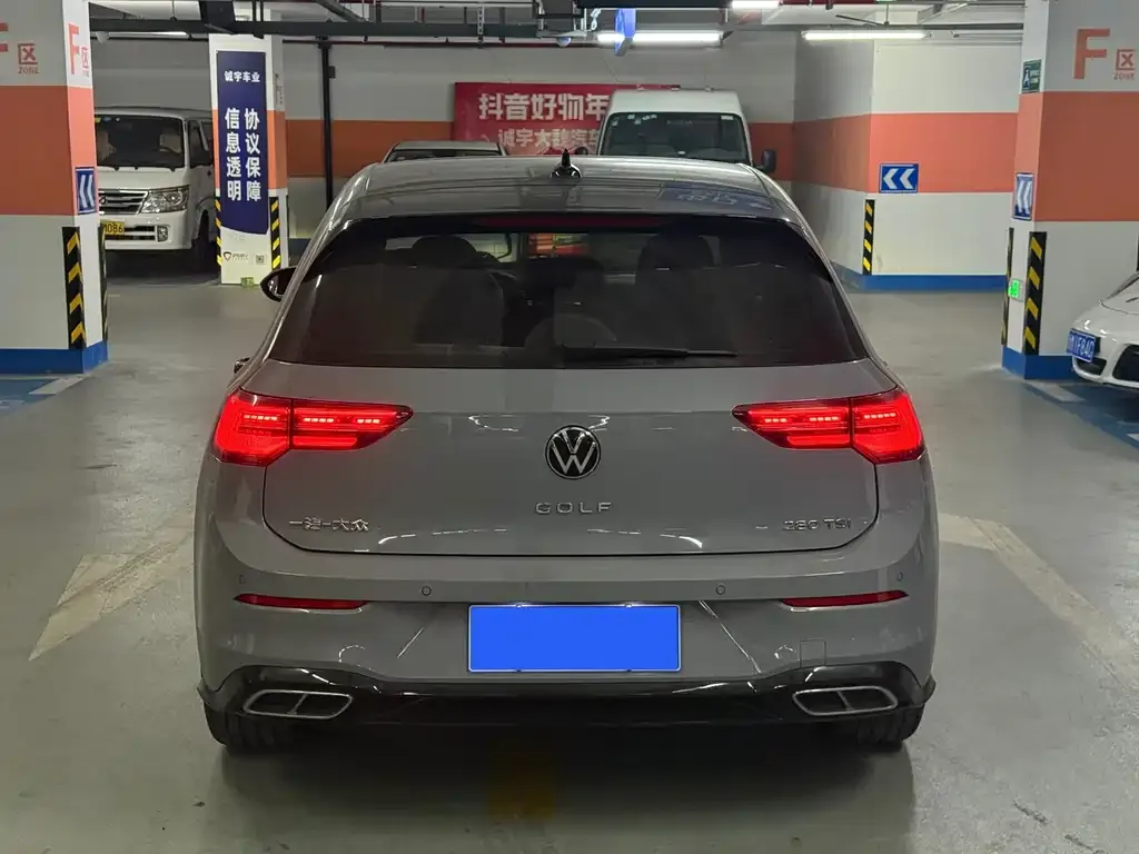 Volkswagen Golf 2022 из CN, фото 10