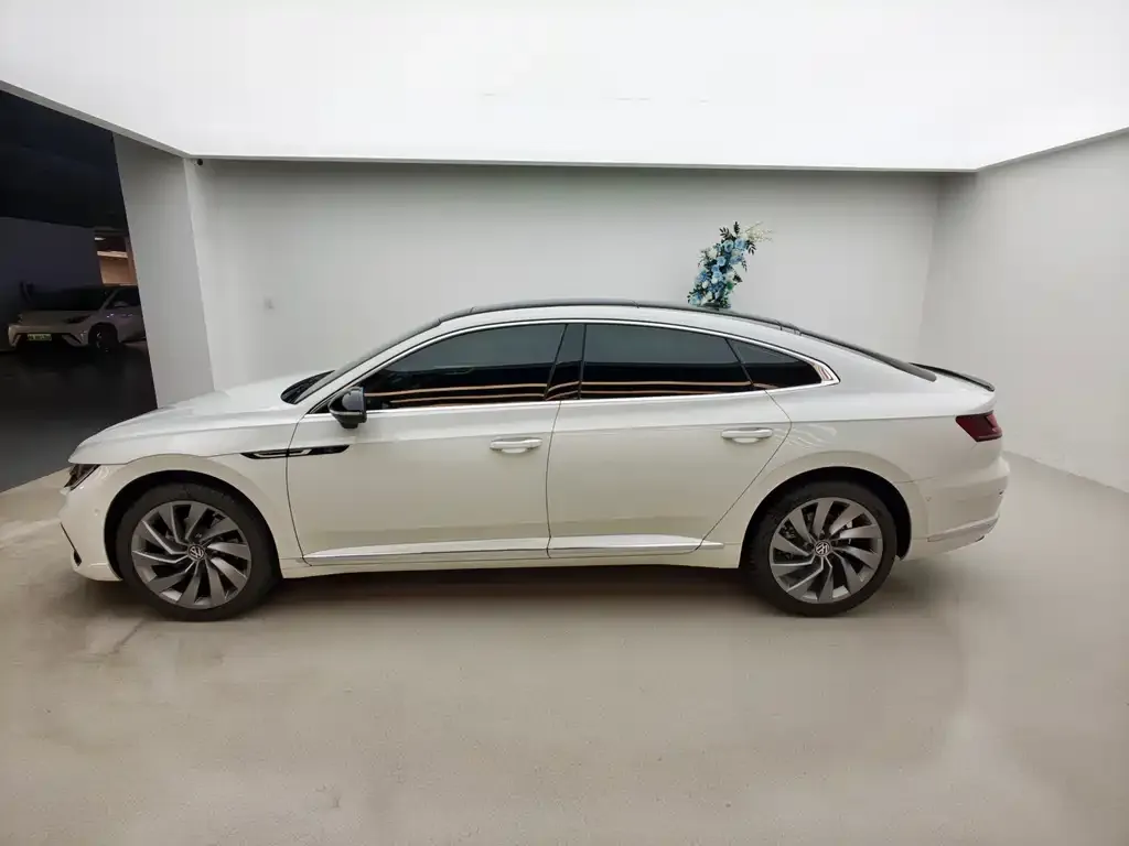 Volkswagen CC 2025 из CN, фото 7