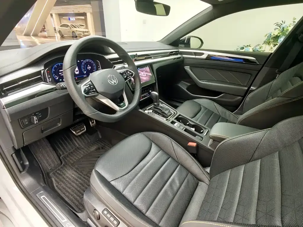 Volkswagen CC 2025 из CN, фото 3