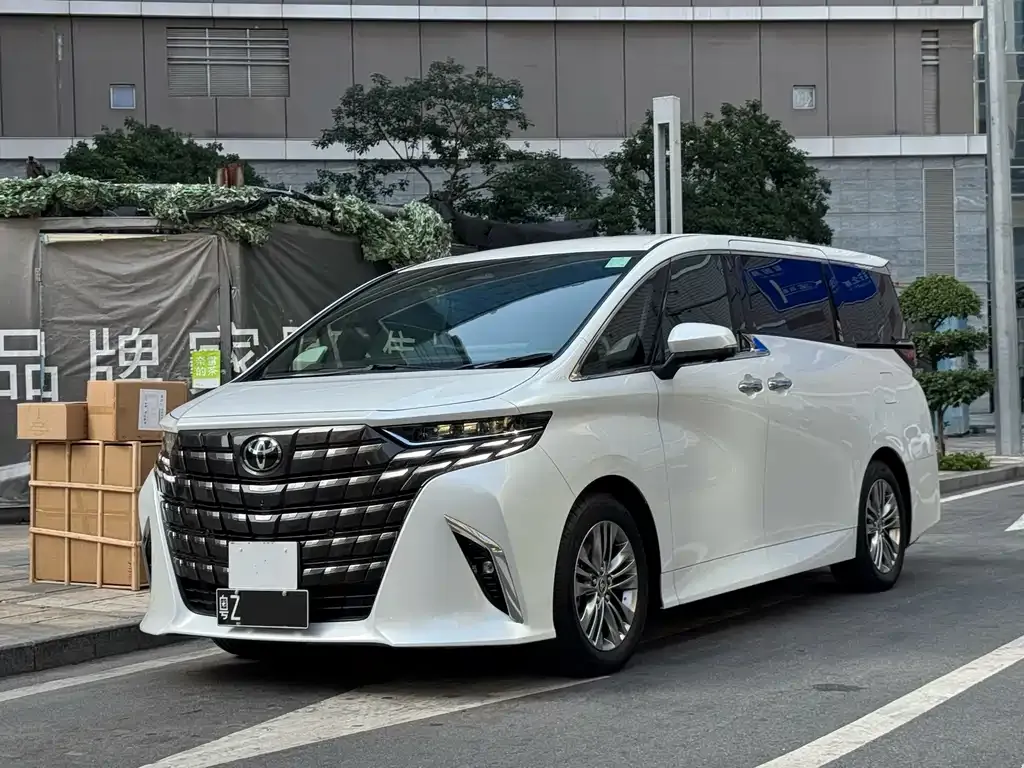 Toyota Alphard 2025 из CN, фото 1