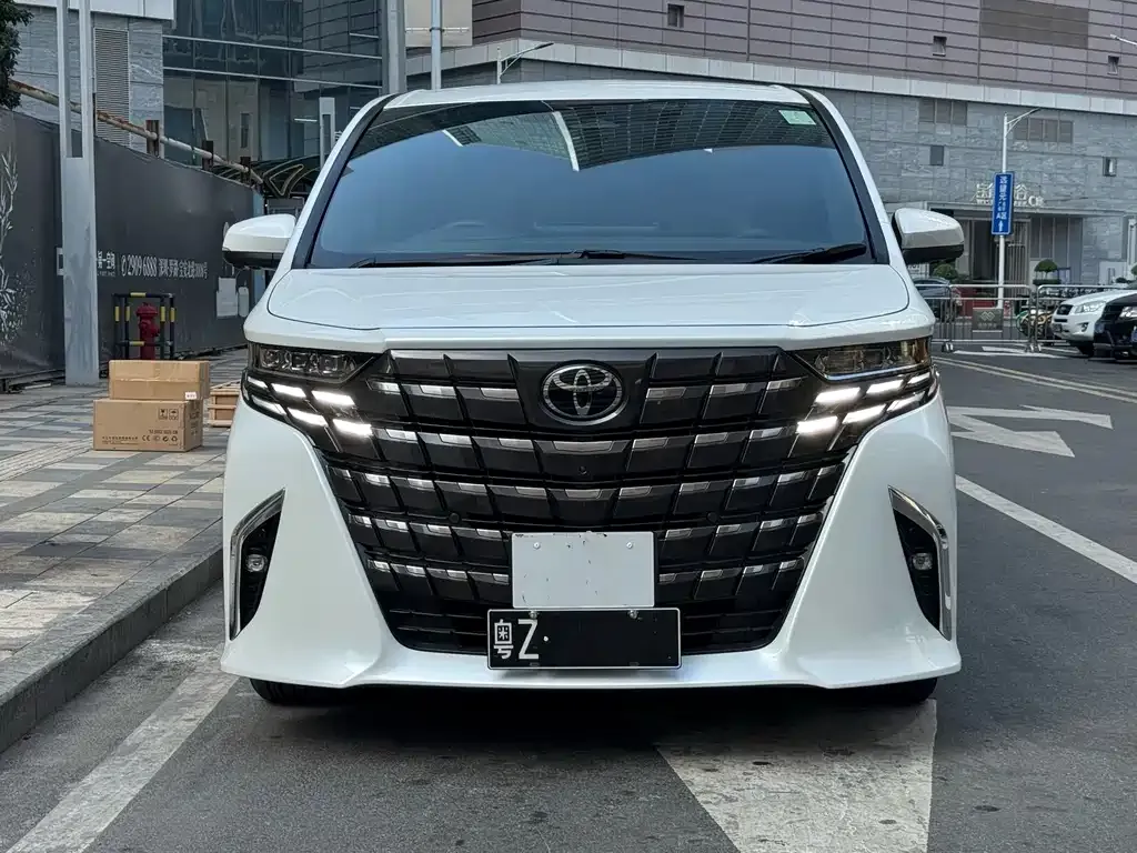 Toyota Alphard 2025 из CN, фото 4