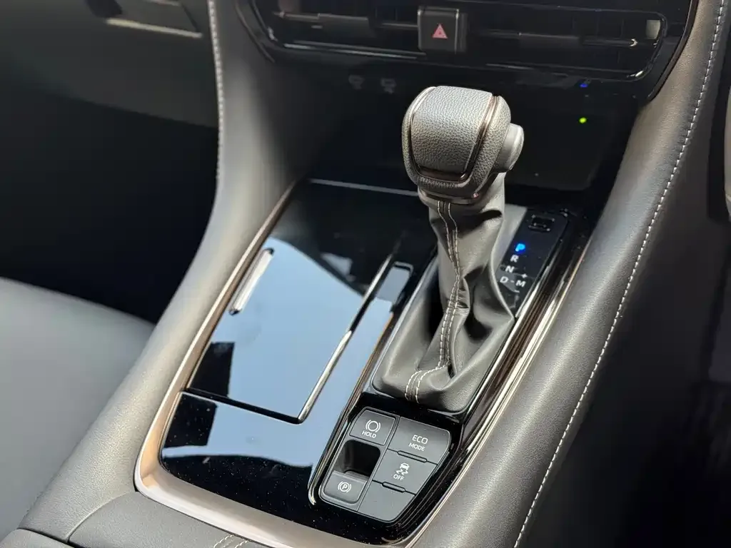 Toyota Alphard 2025 из CN, фото 9