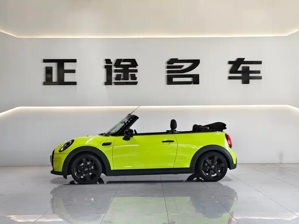 MINI Cooper (3-door) 2023 из CN, фото 3