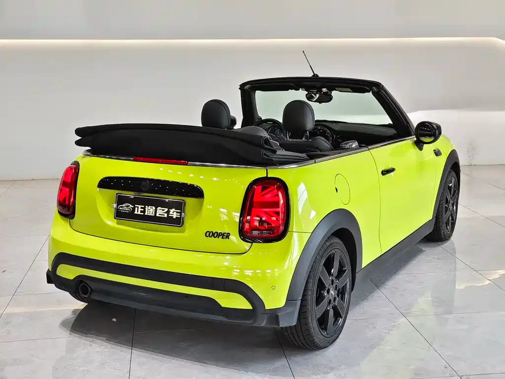 MINI Cooper (3-door) 2023 из CN, фото 6