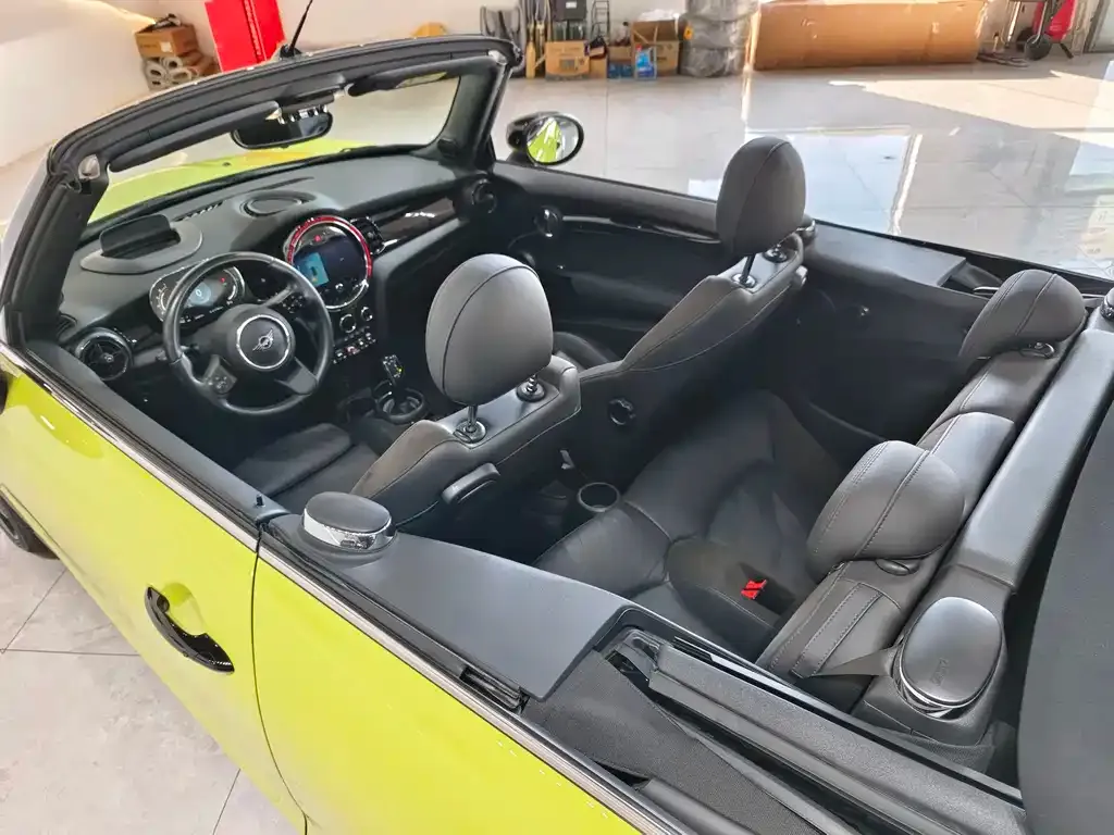 MINI Cooper (3-door) 2023 из CN, фото 9