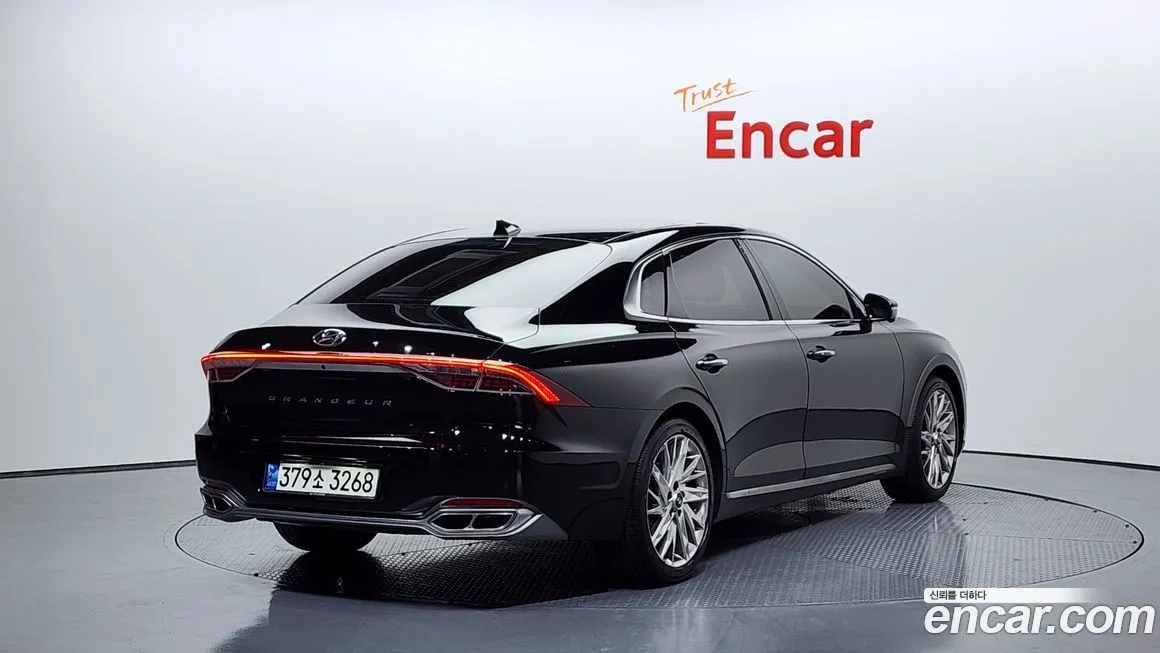 Hyundai Grandeur 2022 из KR, фото 2