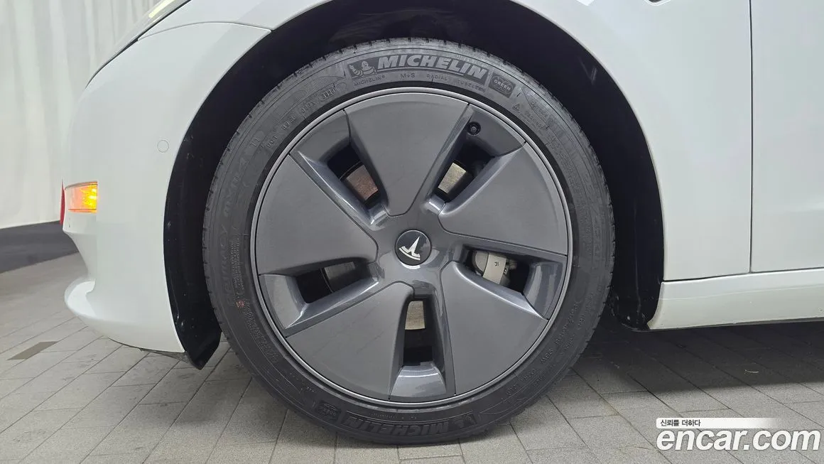 Tesla Model 3 2021 из KR, фото 9