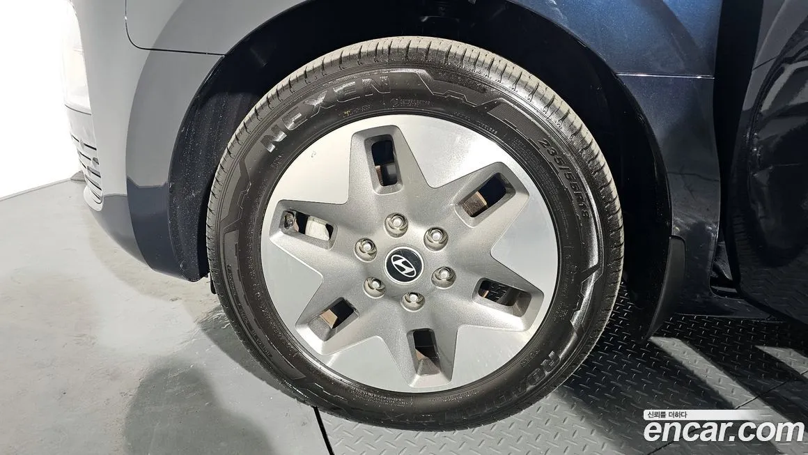 Hyundai Staria 2025 из KR, фото 5