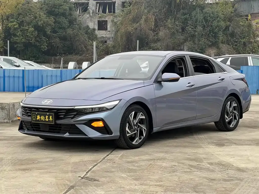 Hyundai Elantra 2024 из CN, фото 10