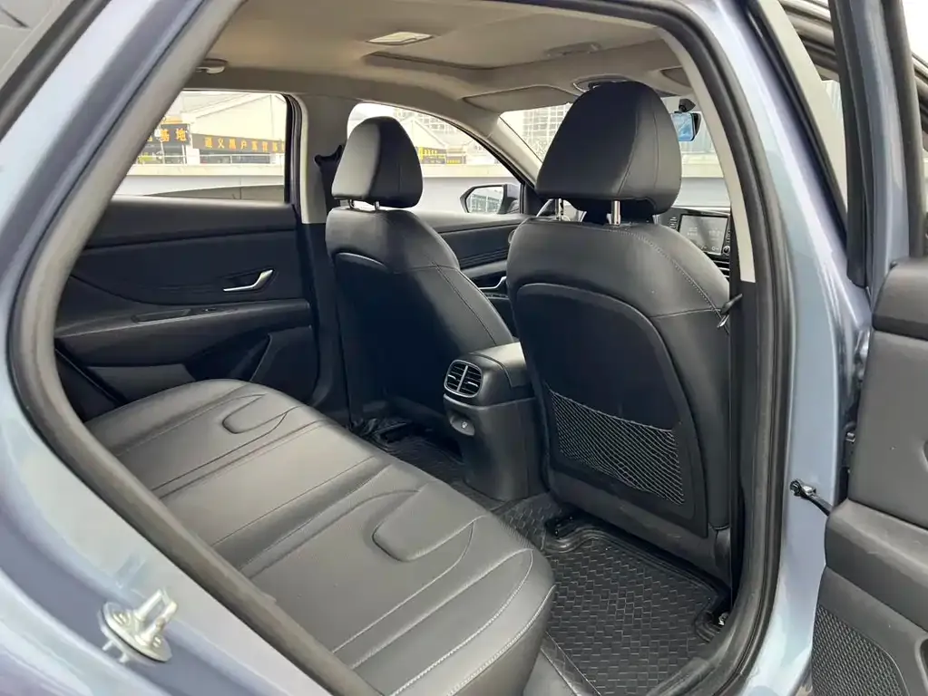 Hyundai Elantra 2024 из CN, фото 6