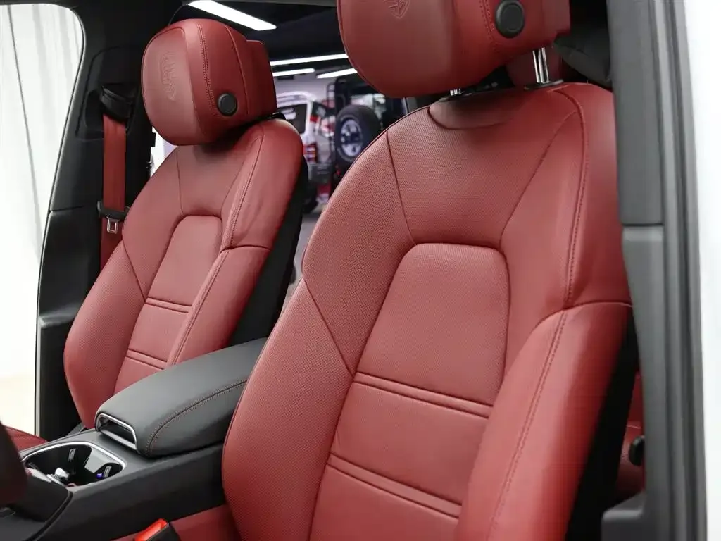 Porsche Cayenne 2023 из CN, фото 4
