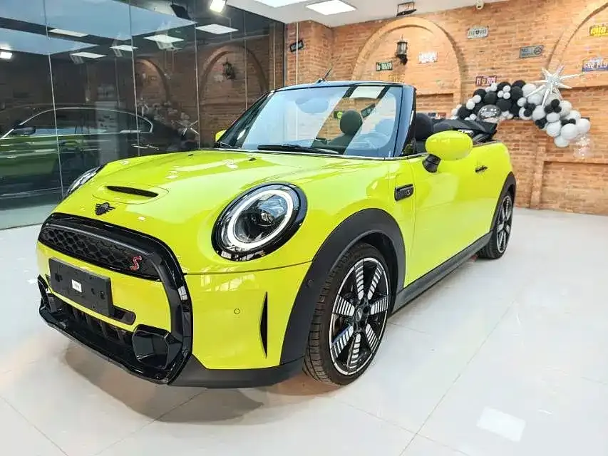 MINI Cooper (3-door) 2022 из CN, фото 1