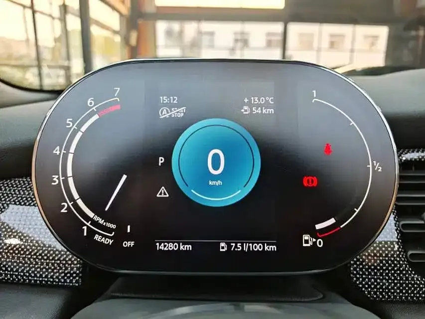 MINI Cooper (3-door) 2022 из CN, фото 4
