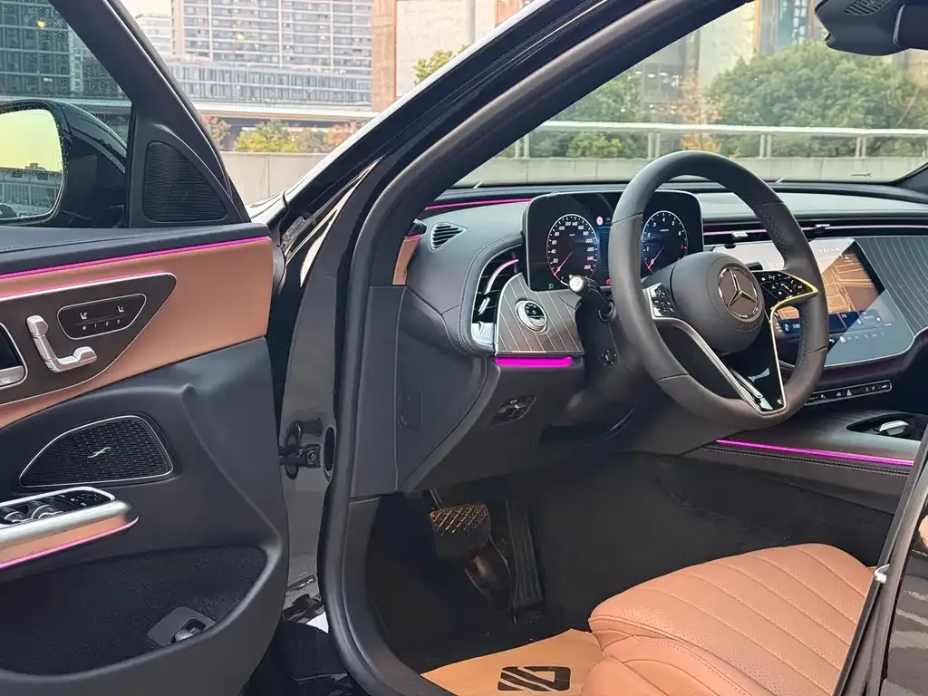 Mercedes-Benz E-Class 2025 из CN, фото 7