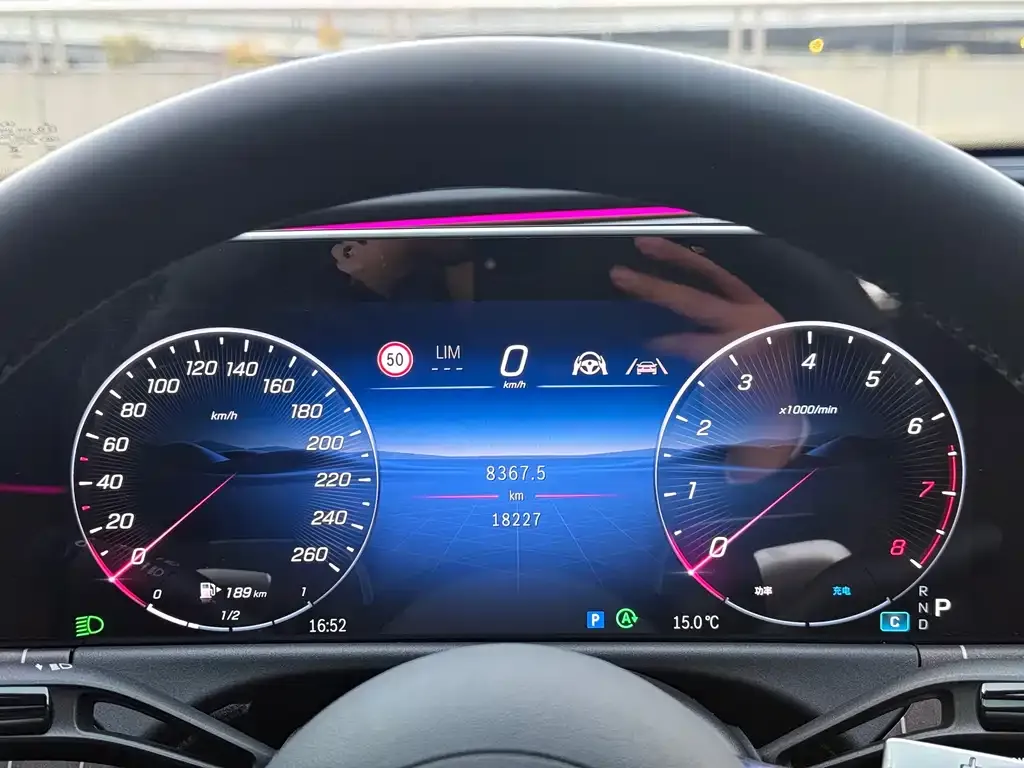 Mercedes-Benz E-Class 2025 из CN, фото 5