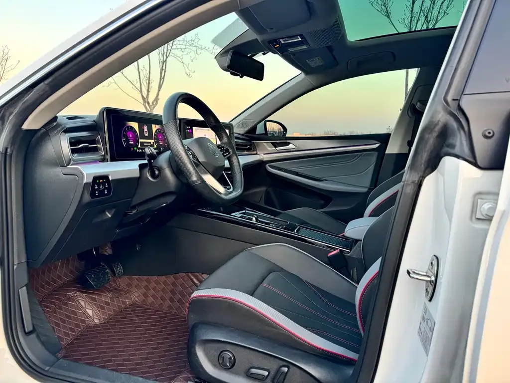 Volkswagen Lamando 2023 из CN, фото 6
