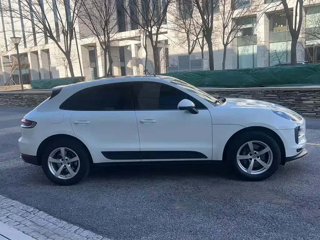 Porsche Macan 2021 из CN, фото 9