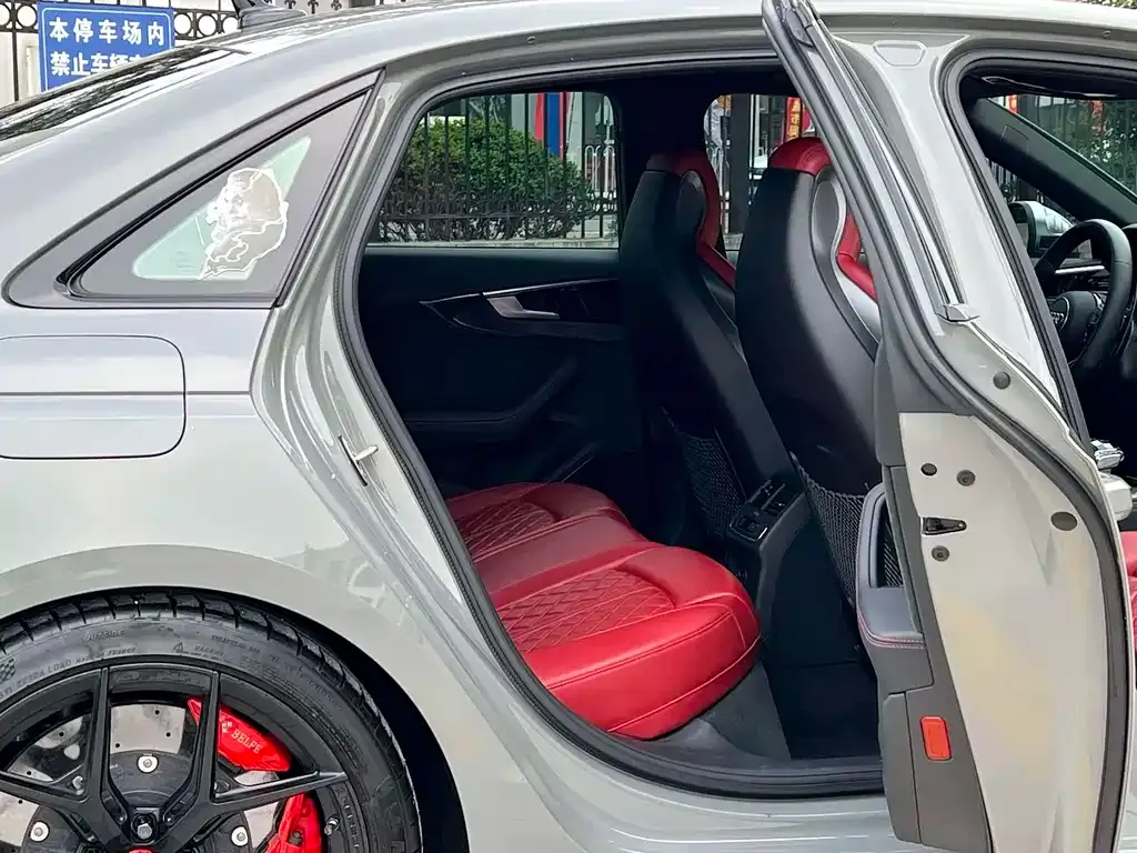 Audi S4 2022 из CN, фото 3