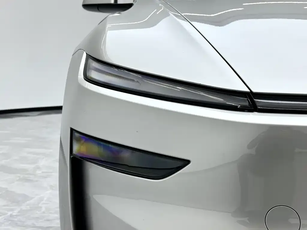 Tesla Model Y L 2025 из CN, фото 5