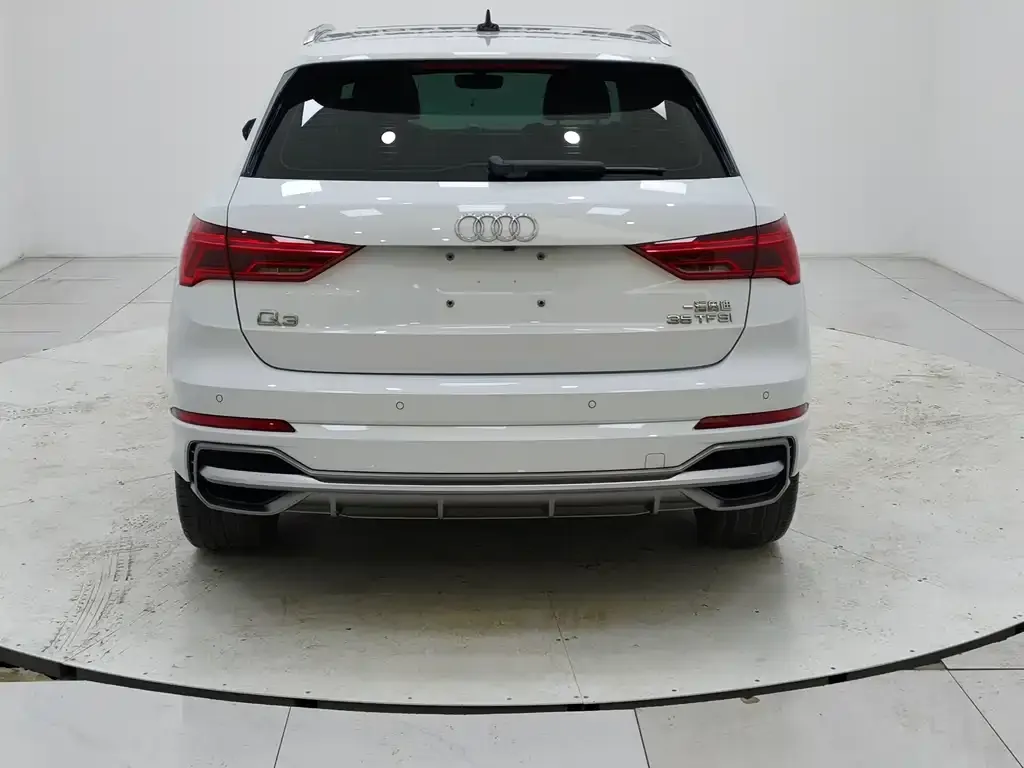 Audi Q3 2021 из CN, фото 5