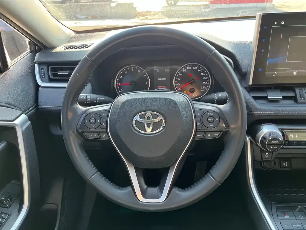 Toyota Wildlander 2022 из CN, фото 3