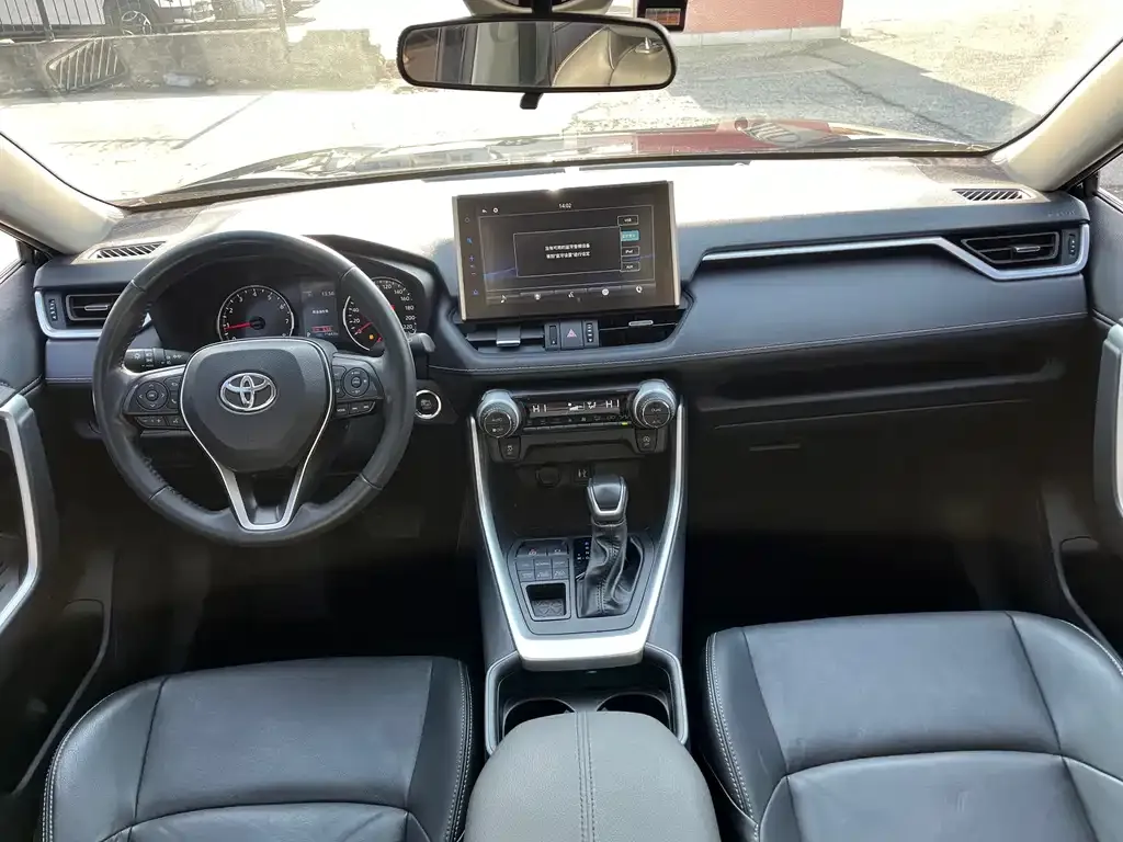 Toyota Wildlander 2022 из CN, фото 6