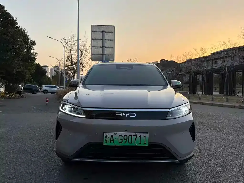 BYD Seal 05 DM-i — фото 2