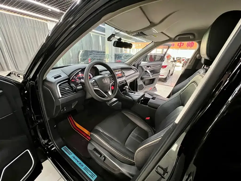 Honda Avancier 2021 из CN, фото 3