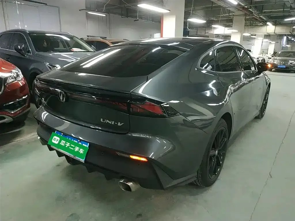 Changan UNI-V 2022 из CN, фото 2