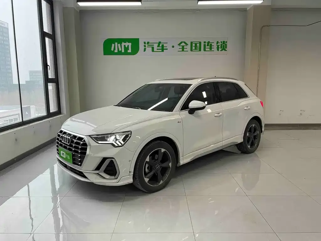 Audi Q3 2022 из CN, фото 1