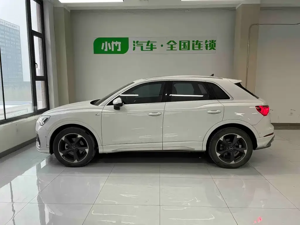 Audi Q3 2022 из CN, фото 2