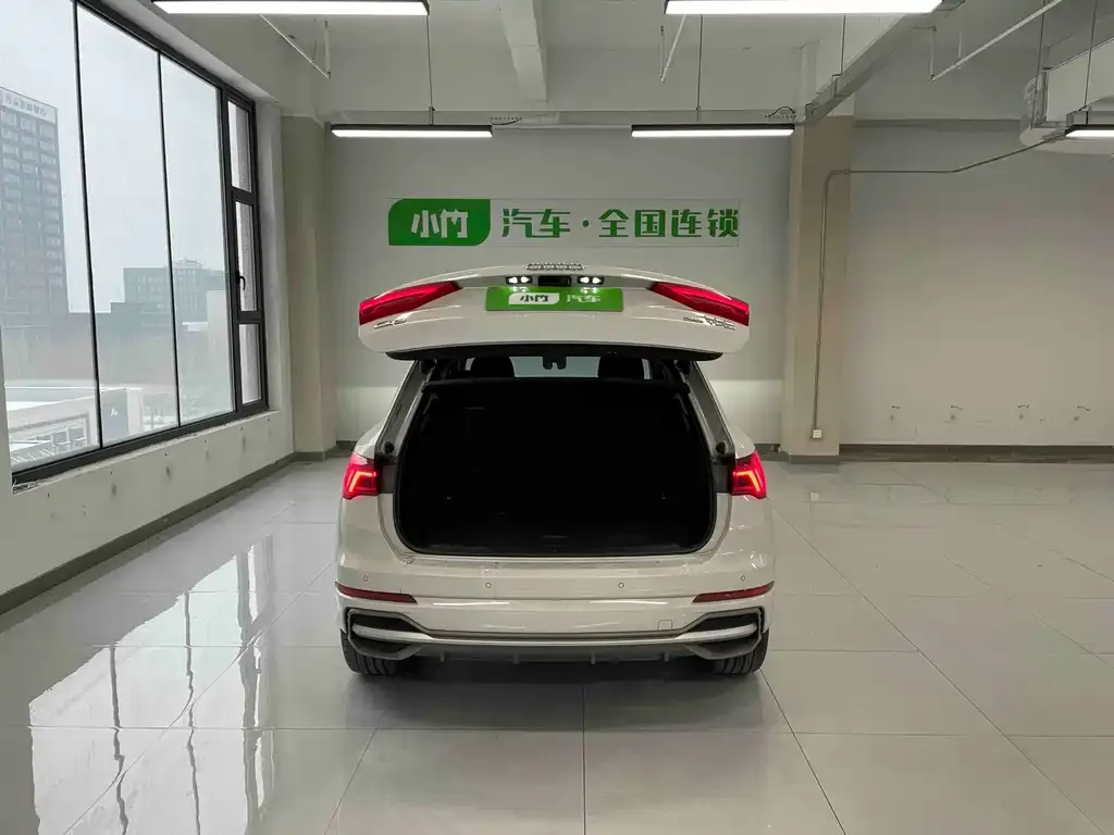 Audi Q3 2022 из CN, фото 10