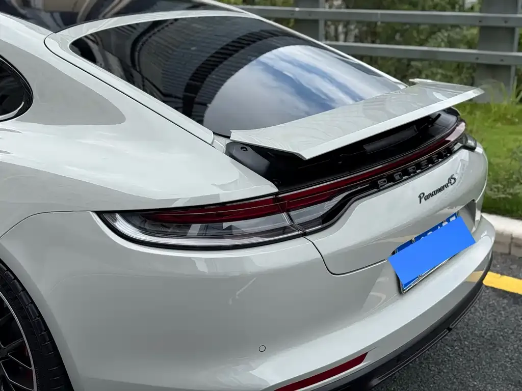 Porsche Panamera 2022 из CN, фото 7