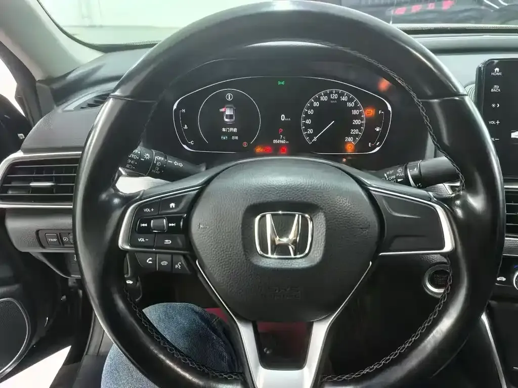 Honda Accord — фото 3