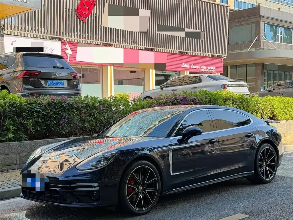 Porsche Panamera 2022 из CN, фото 1
