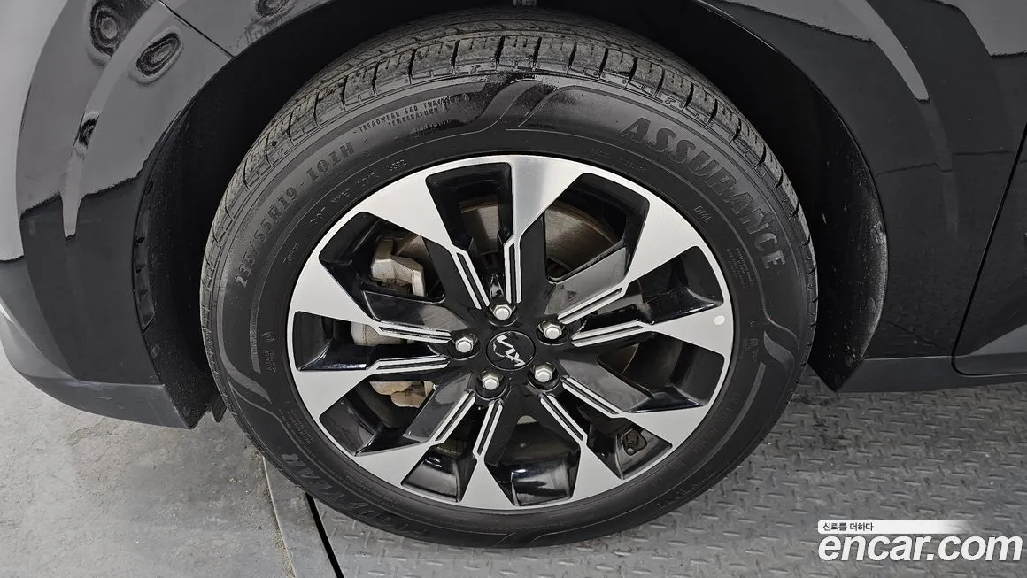 Kia Carnival — фото 10