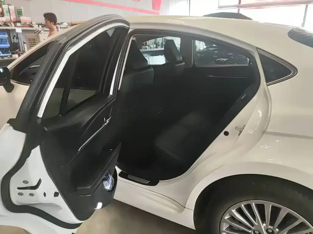 Toyota Camry 2025 из CN, фото 6
