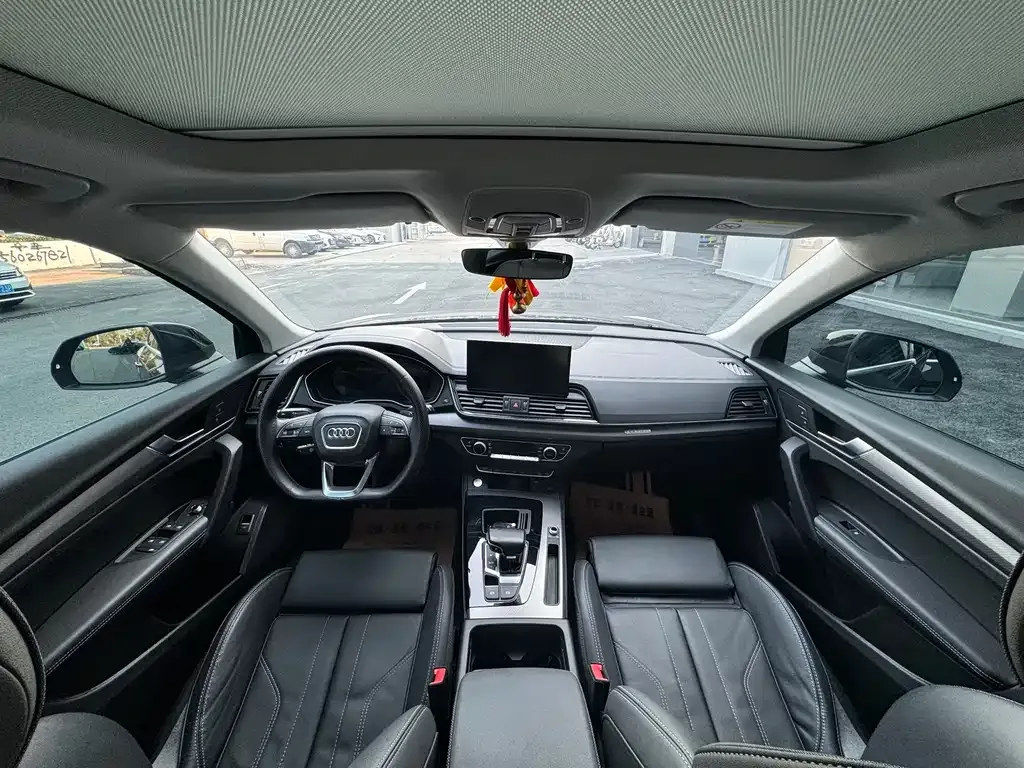 Audi Q5L 2023 из CN, фото 9