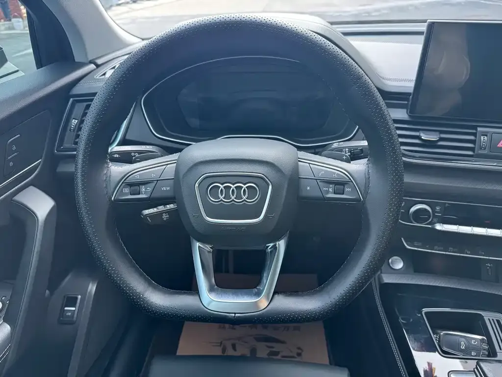 Audi Q5L 2023 из CN, фото 4