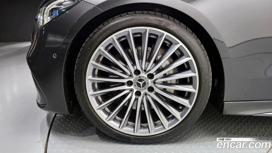 Mercedes-Benz C-Class 2023 из KR, фото 8