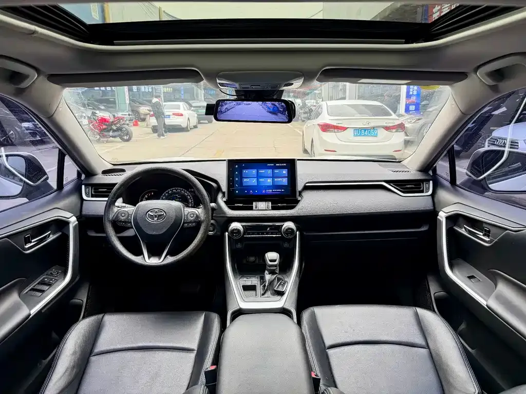 Toyota RAV4 2021 из CN, фото 10