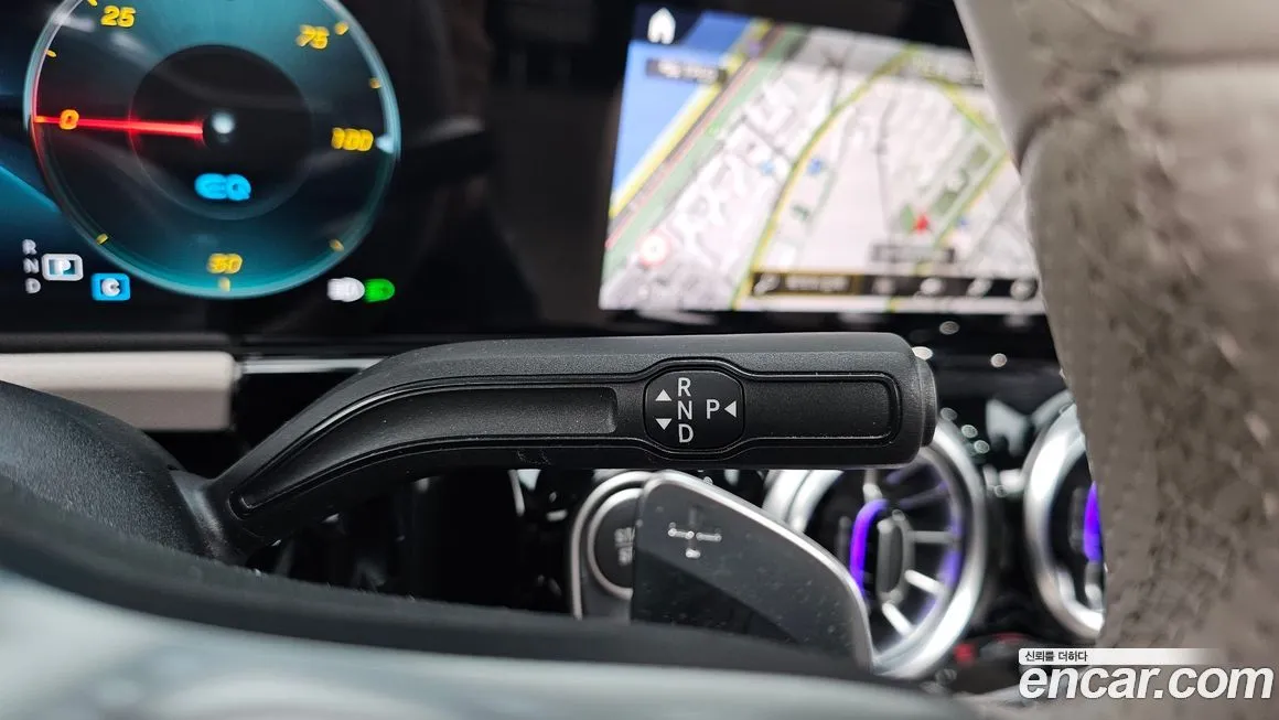 Mercedes-Benz EQA 2023 из KR, фото 9