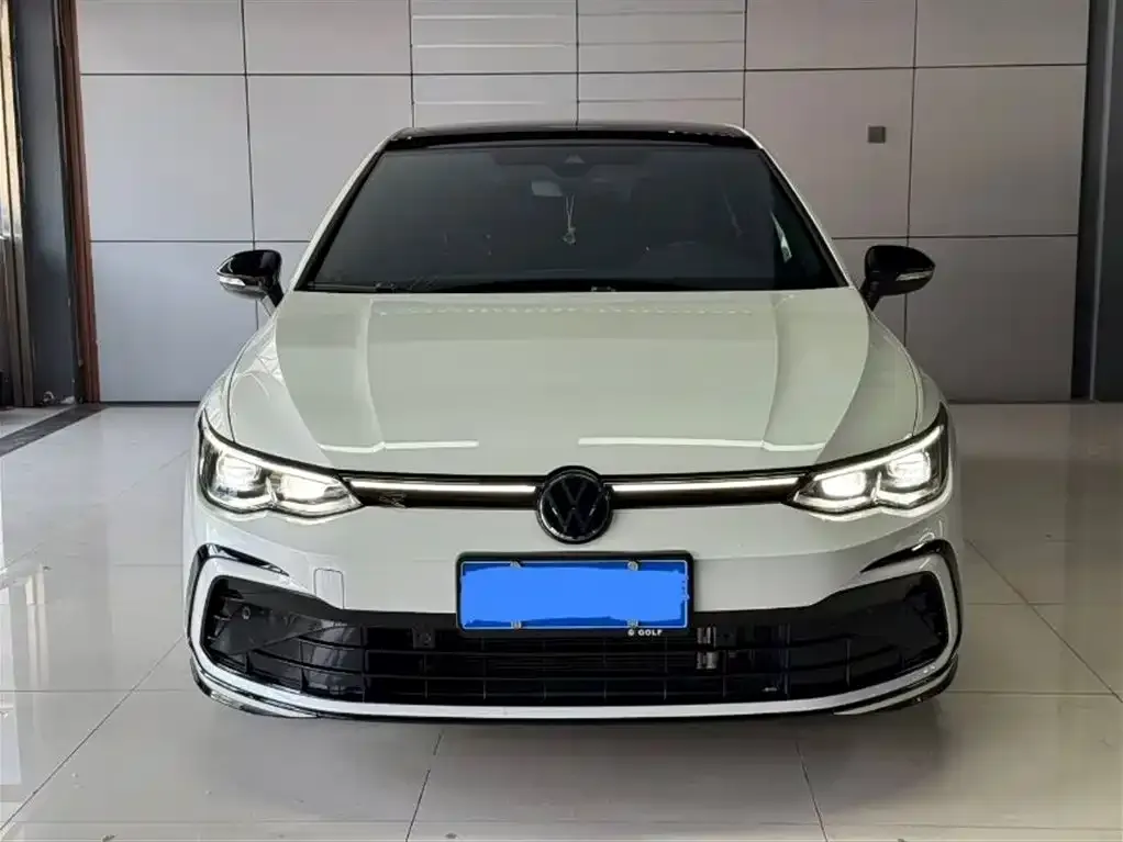 Volkswagen Golf 2022 из CN, фото 7