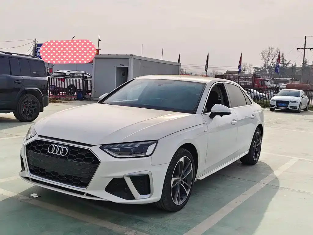 Audi A4L 2021 из CN, фото 1